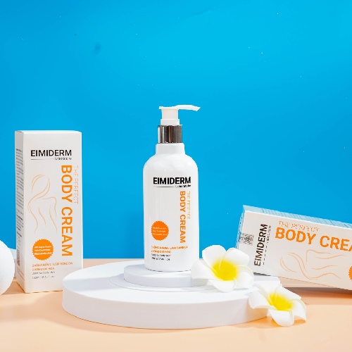 Kem Duong Trang Da Toan Than 2