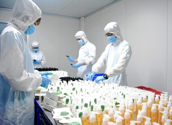 Dich Vu Gia Cong My Pham Uy Tin Dat Chuan Gmp Gia Canh Tranh (4)